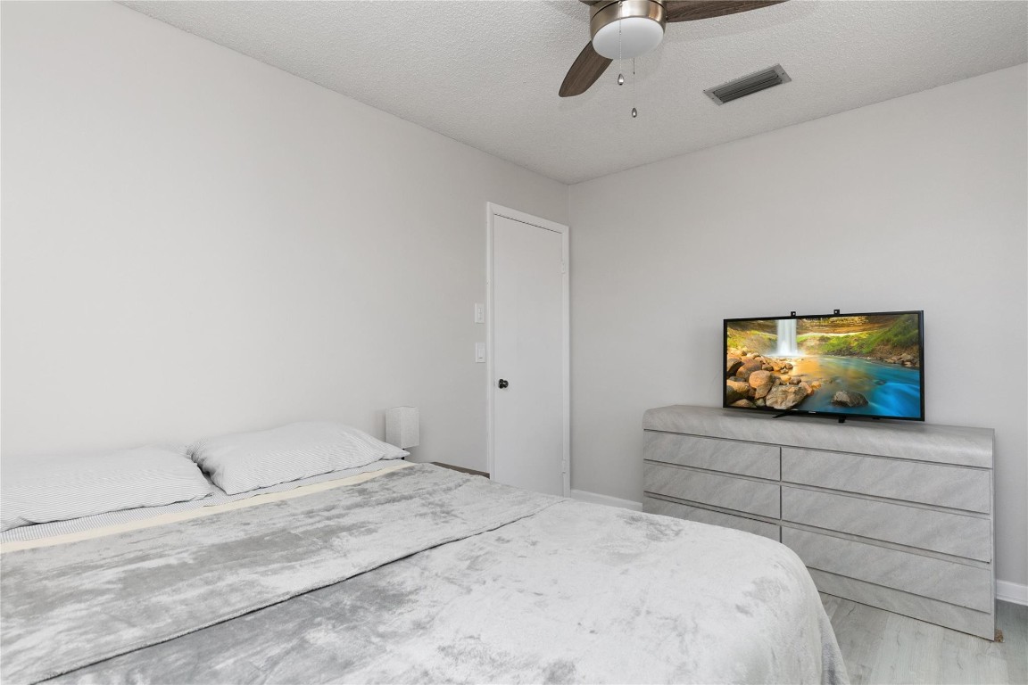 OAKWOOD II - Residential