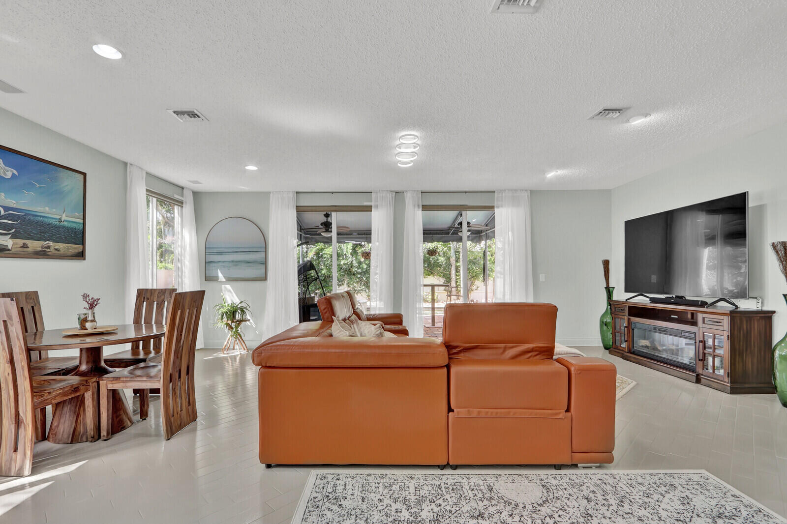 CLASSICS AT BEAR LAKES - Residential