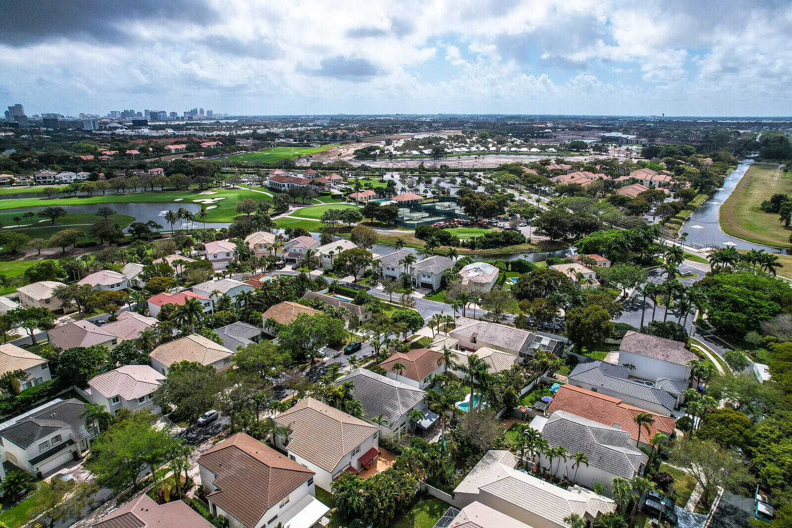 CLASSICS AT BEAR LAKES - Residential