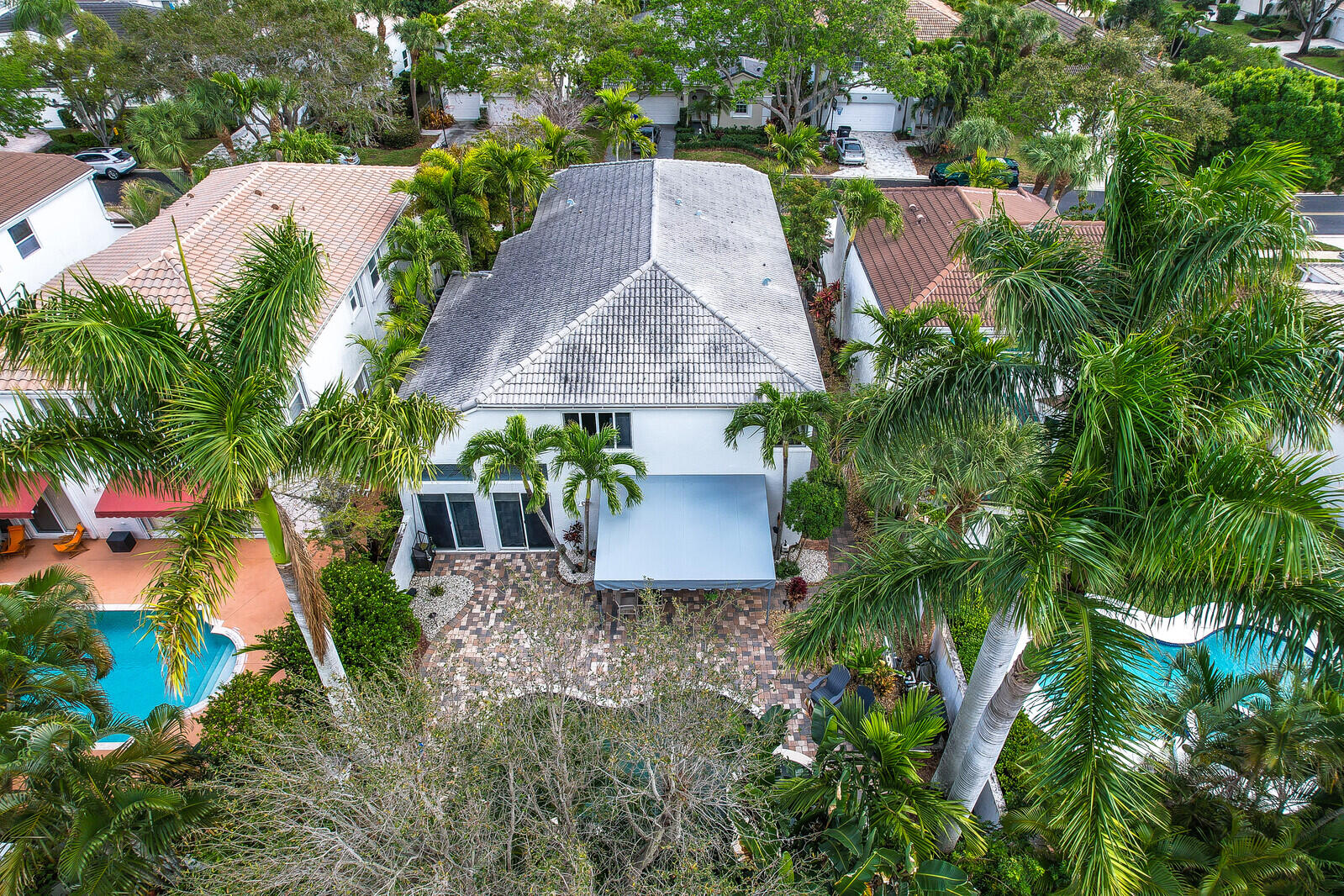 CLASSICS AT BEAR LAKES - Residential