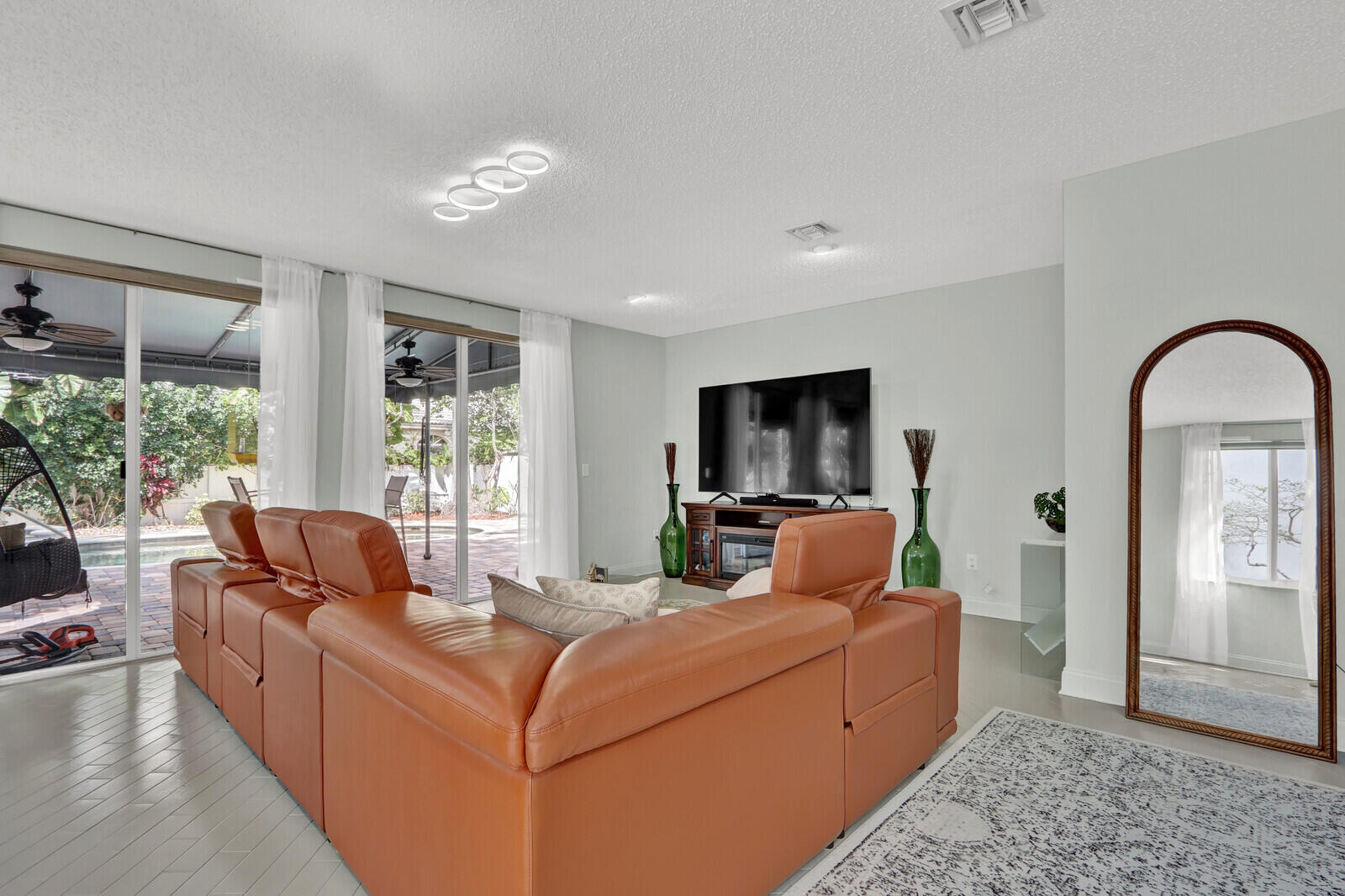 CLASSICS AT BEAR LAKES - Residential