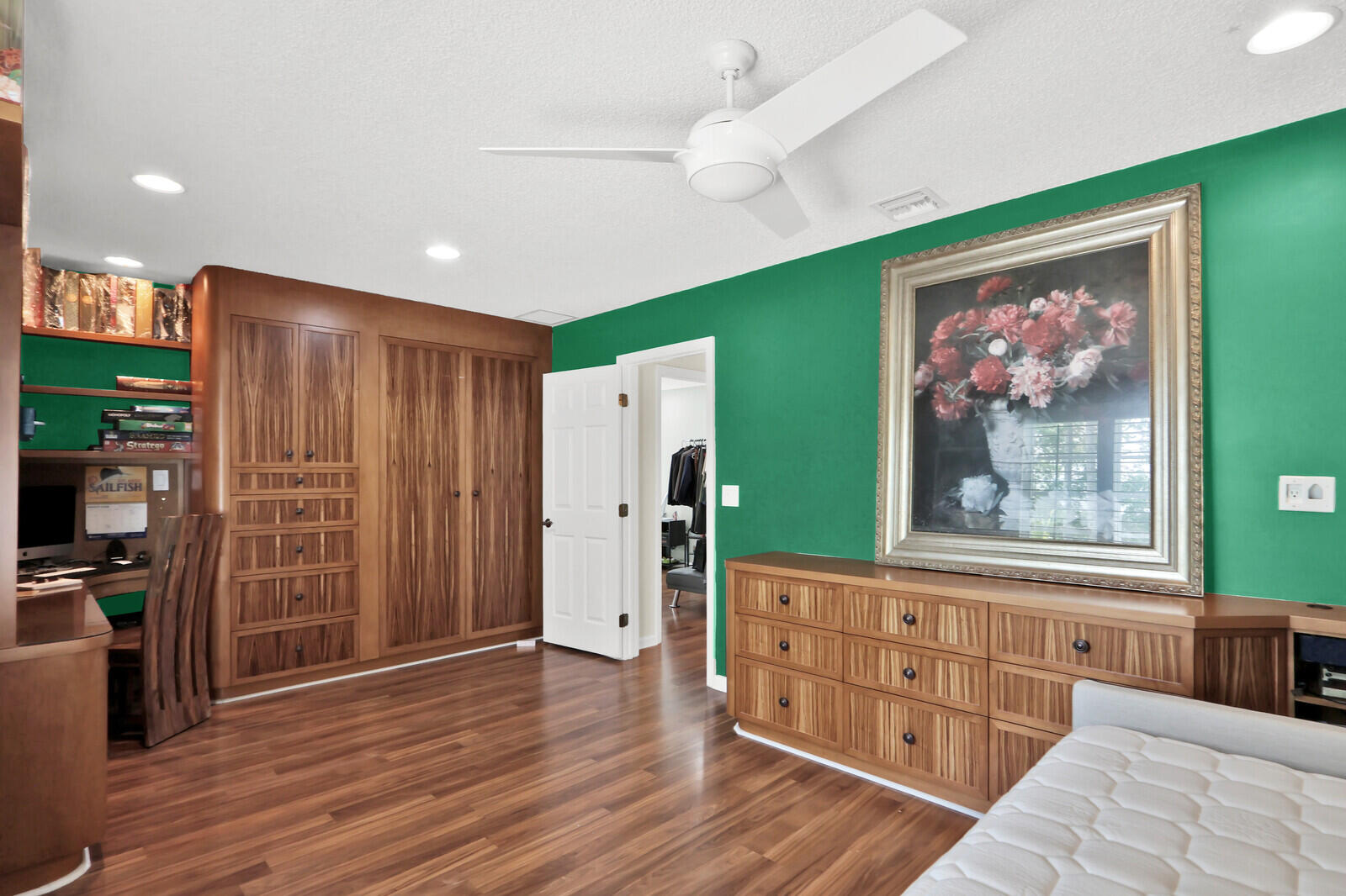 CLASSICS AT BEAR LAKES - Residential