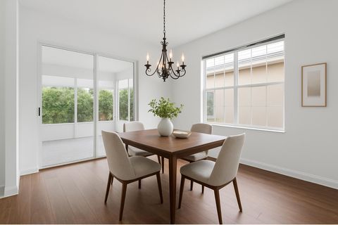 1065 Bedford Avenue Palm Beach Gardens FL 33403