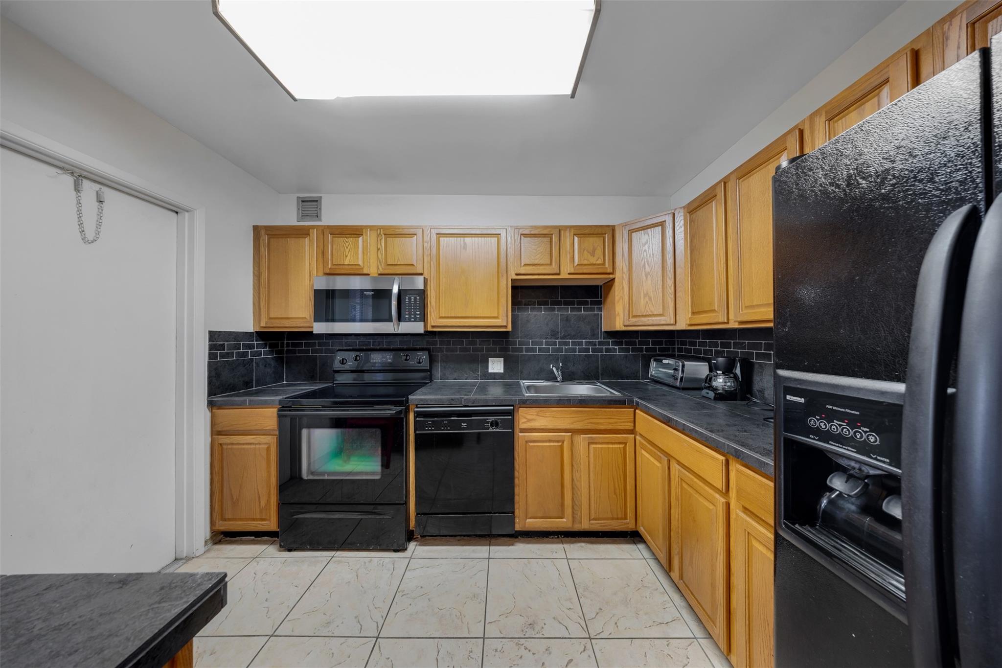 3050 N PAlm AIre Dr 307