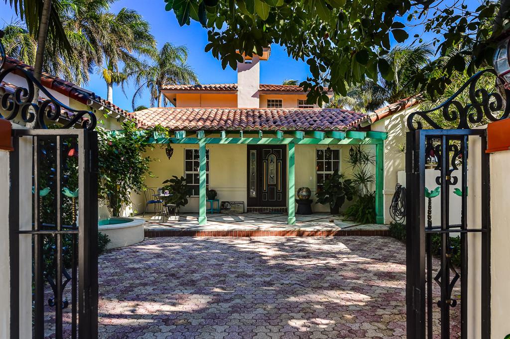 NORTH SHORE TERRACE 2 - Residential