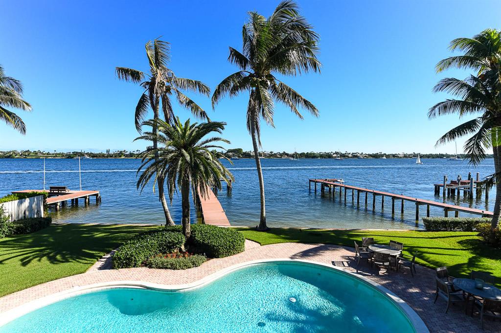 NORTH SHORE TERRACE 2 - Residential