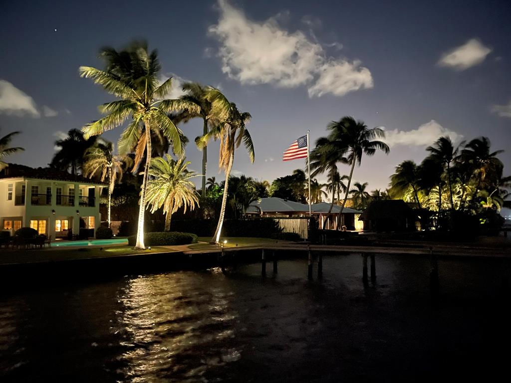 NORTH SHORE TERRACE 2 - Residential