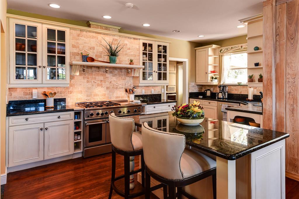 NORTH SHORE TERRACE 2 - Residential