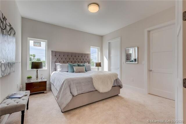 FLORANADA CENTER - Residential Lease