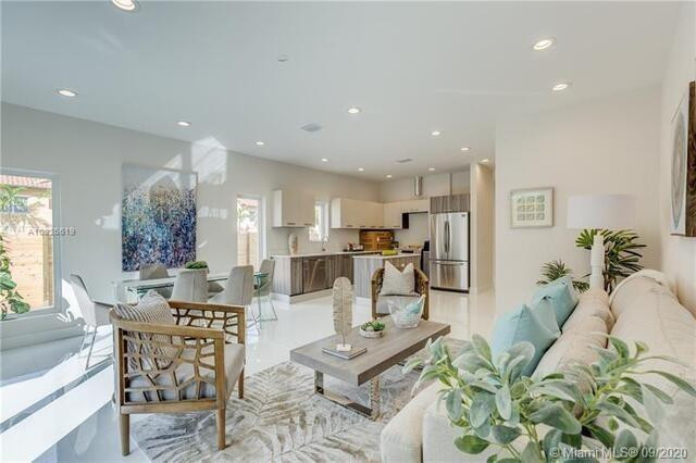 FLORANADA CENTER - Residential Lease