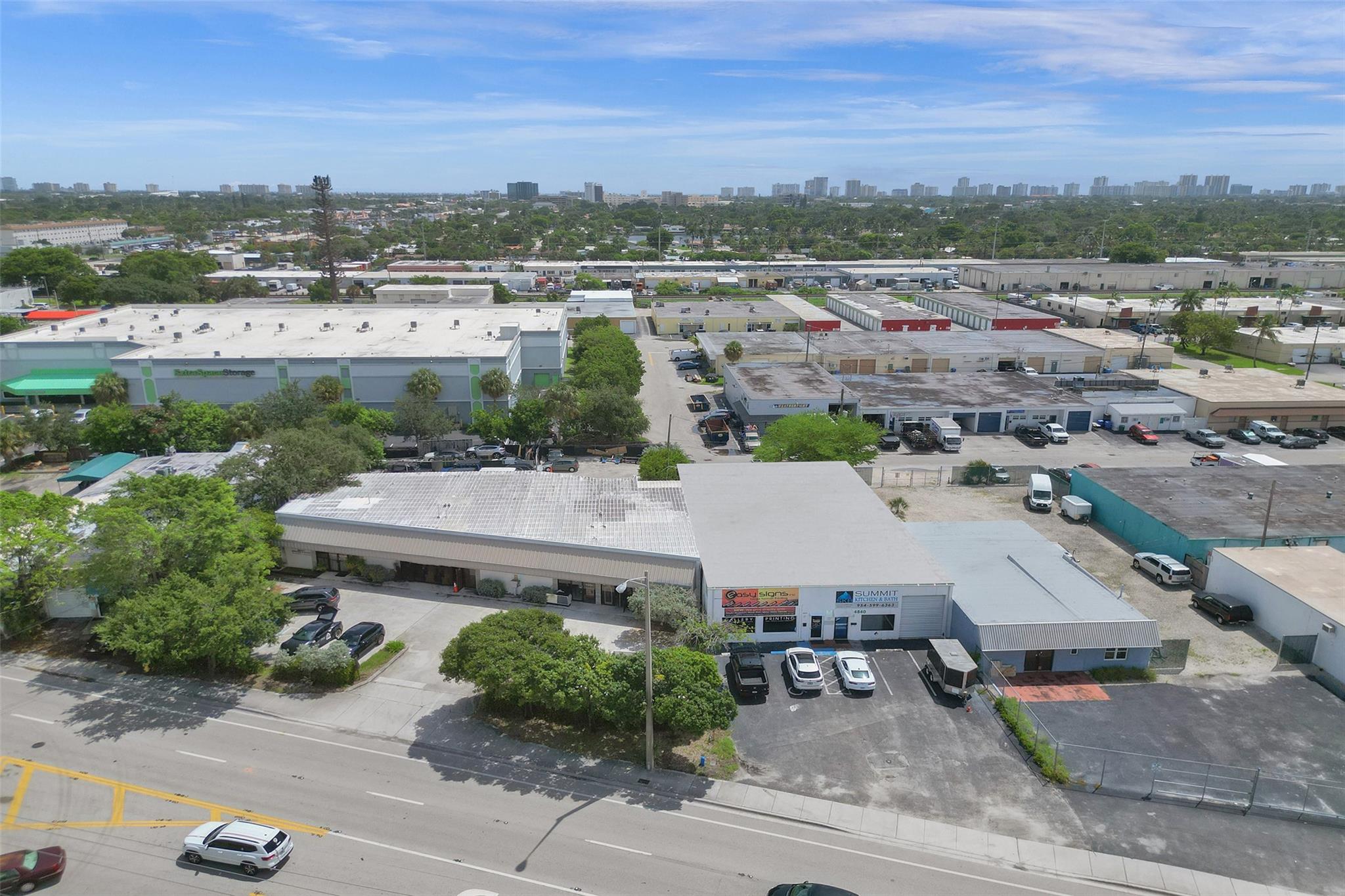 4840 N Dixie Hwy