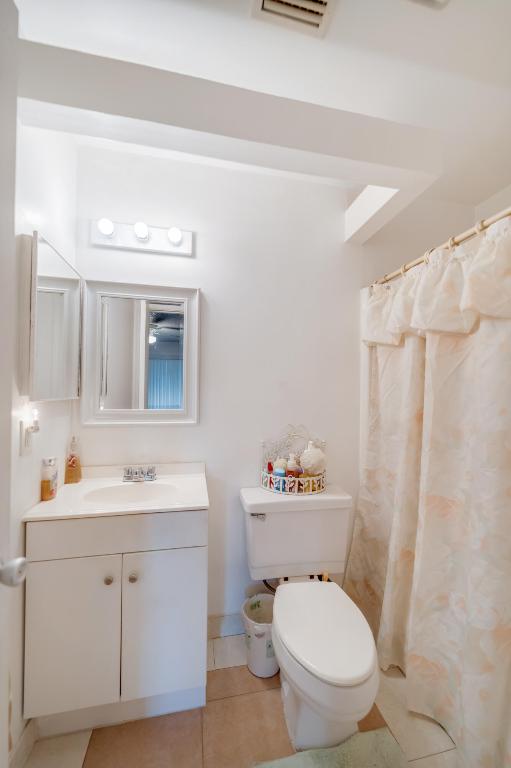 VISTA ST LUCIE BUILDINGS 9 THRU 20 - Residential