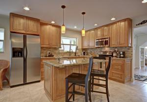 PELICAN HARBOR - Residential