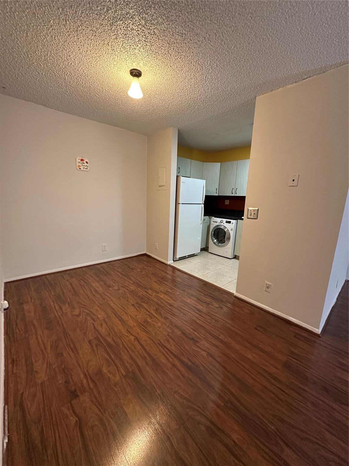 Cypress Creek Villas - Residential