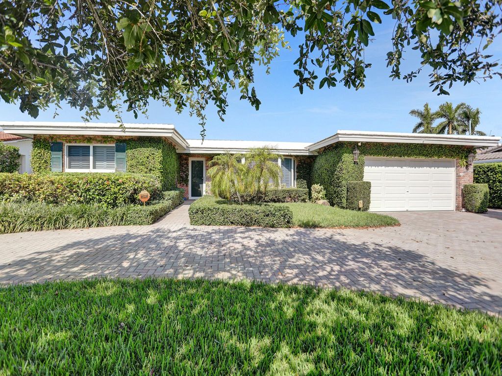 Photo of 4731 NE 26th Avenue, Fort Lauderdale, FL 33308 (MLS # F10515506)