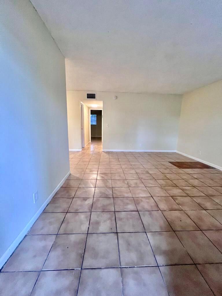 DELRAY GOLF VIEW CONDO AP - Residential