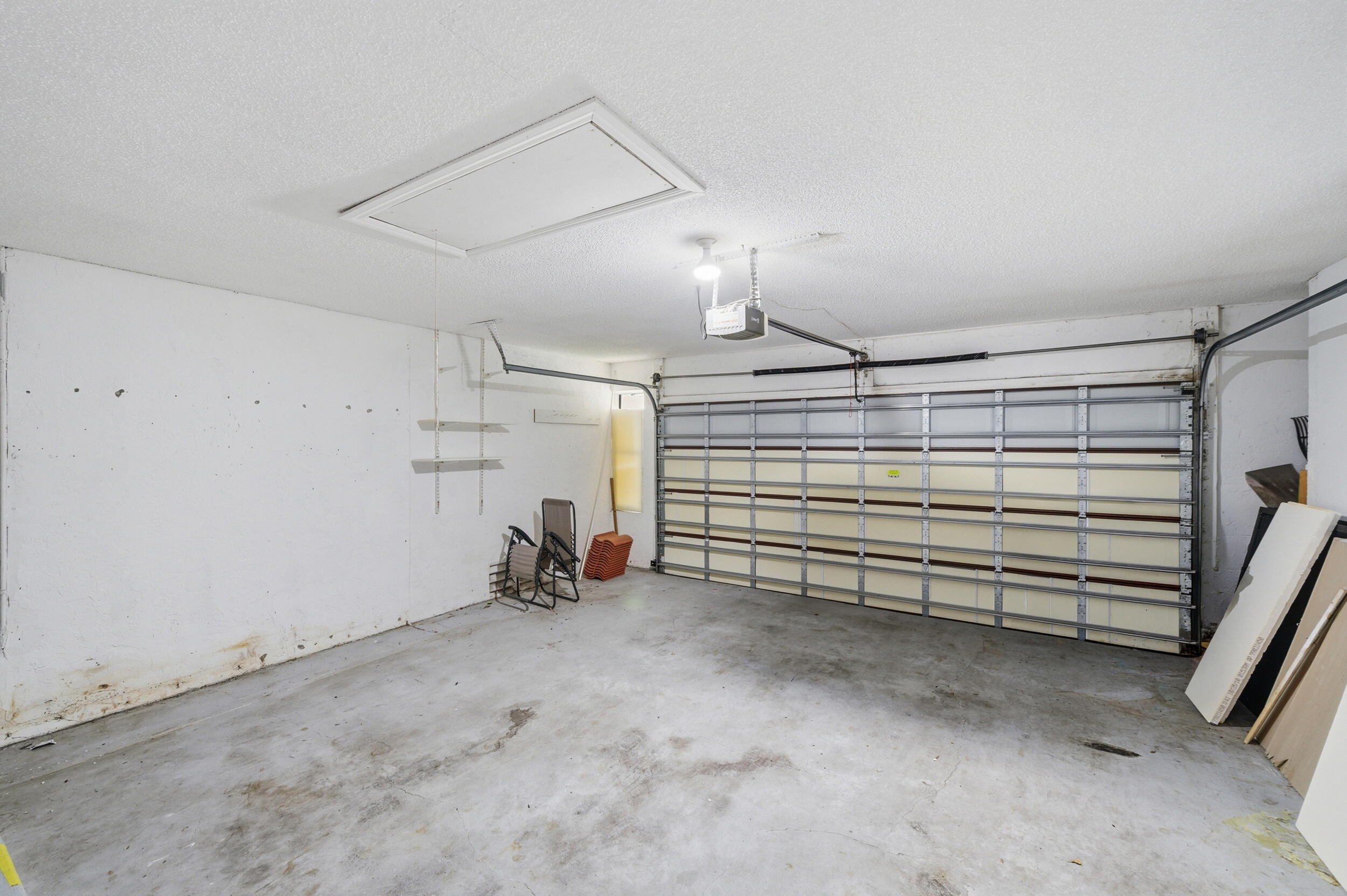 PRADERA OF VIA VERDE PH 1 REPLAT - Residential