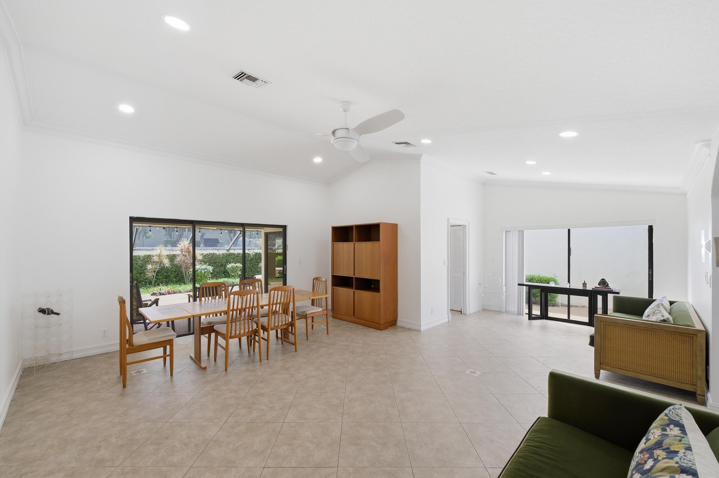 PRADERA OF VIA VERDE PH 1 REPLAT - Residential