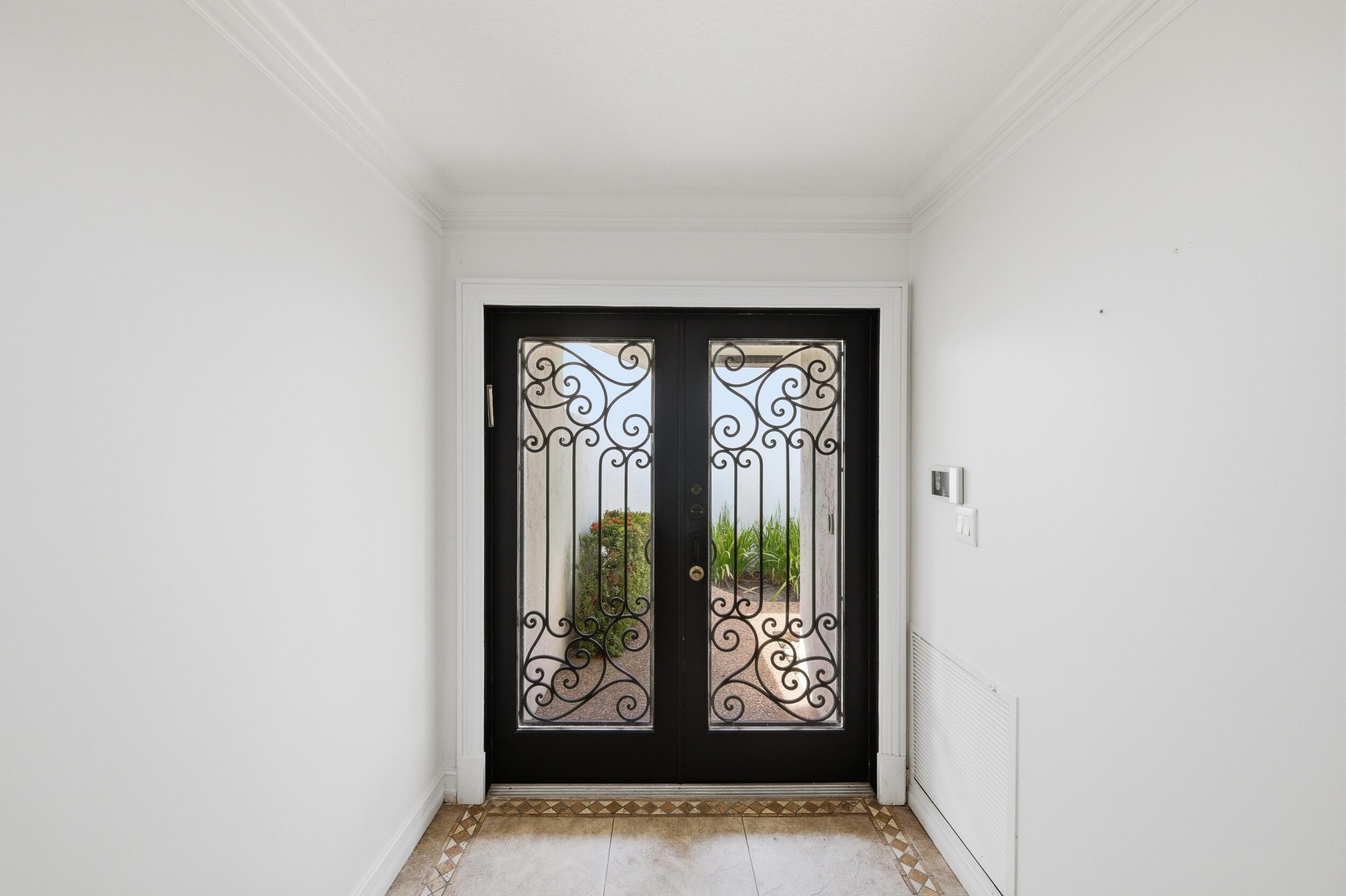 6755 Lago Vista Terrace, Boca Raton, FL, 33433/$680,000 1 6755 Lago Vista Terrace