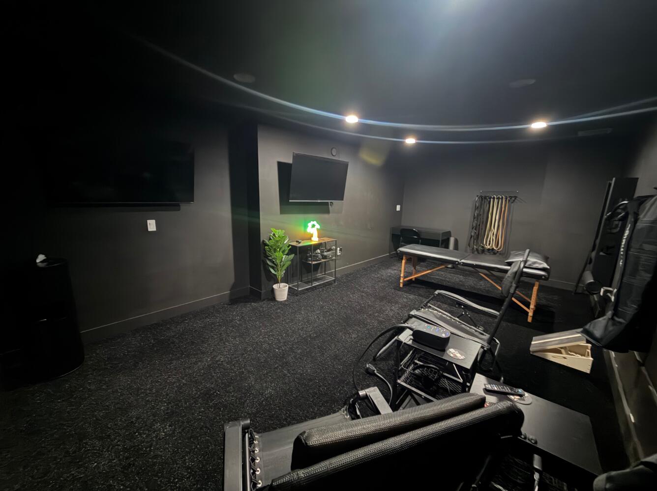 1142 Old Okeechobee Road Suite 7