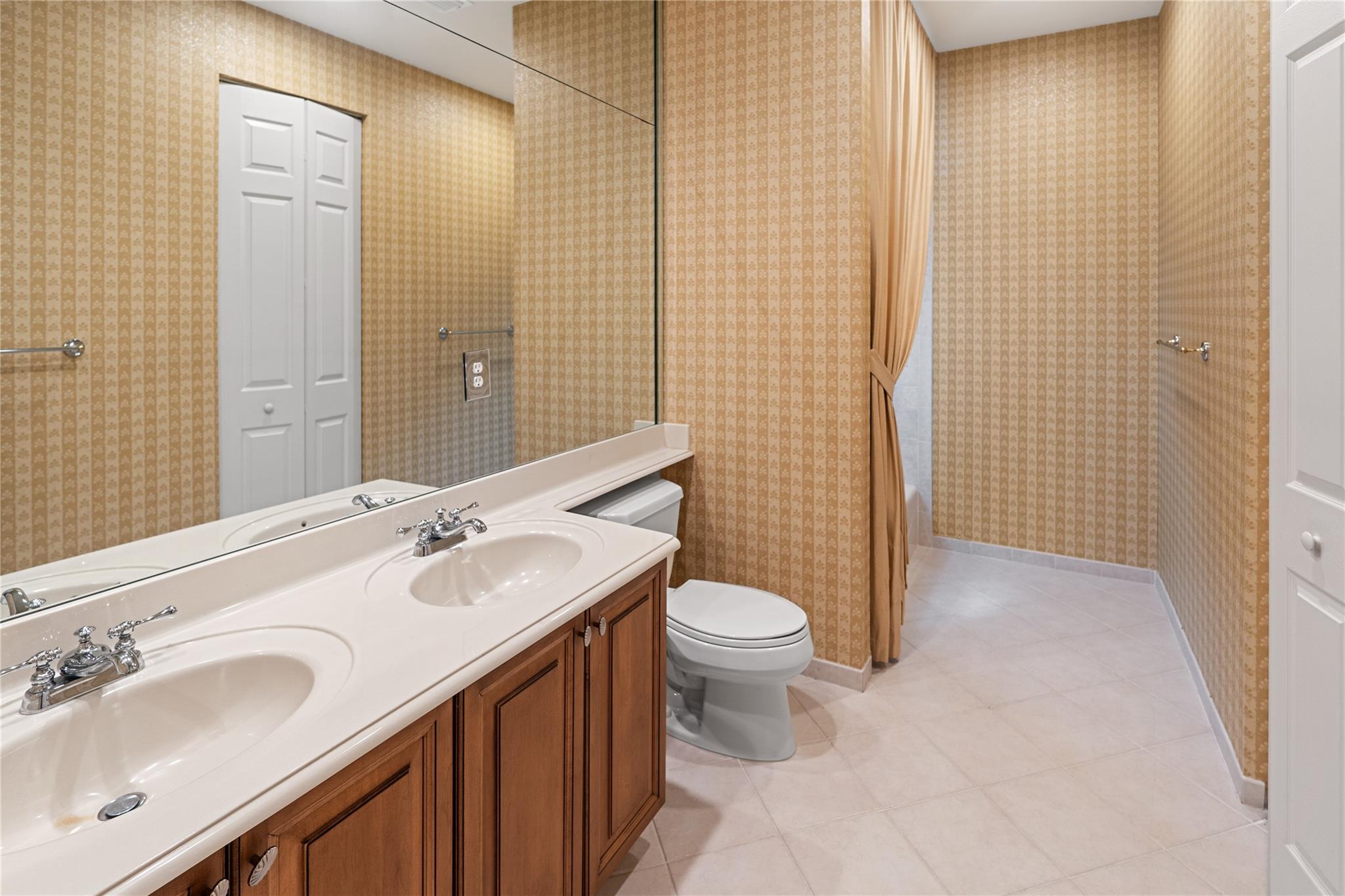 Journeys End 03 - Residential