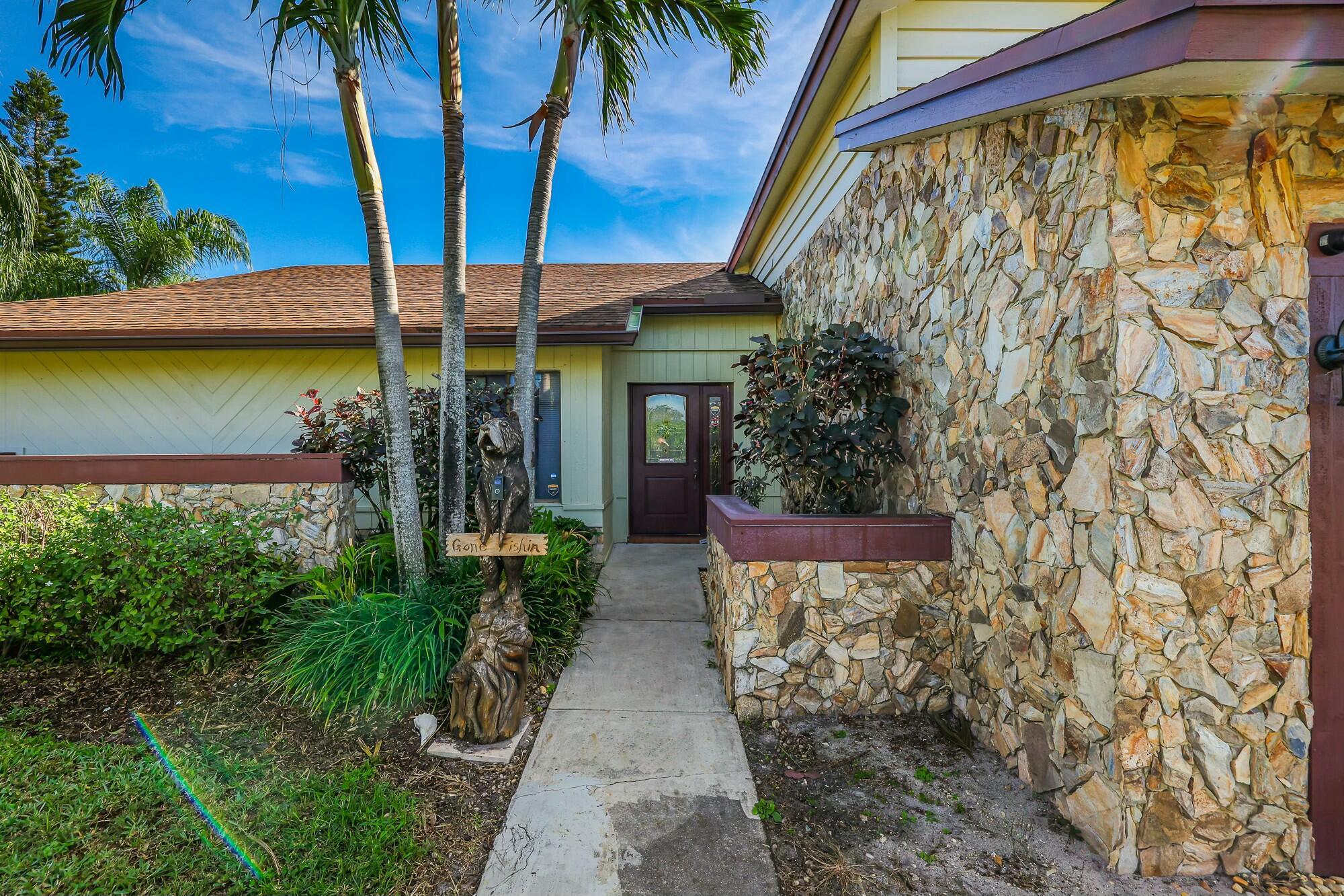 21104 Shady Vista Lane