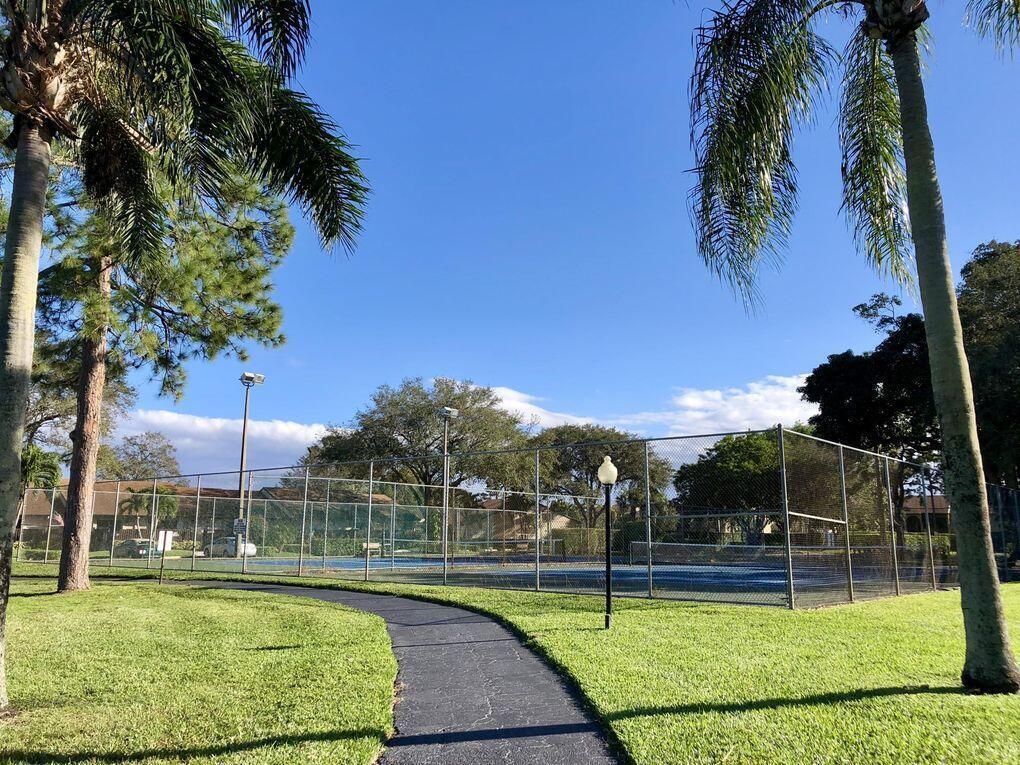 PINE RIDGE NORTH I CONDO - Residential