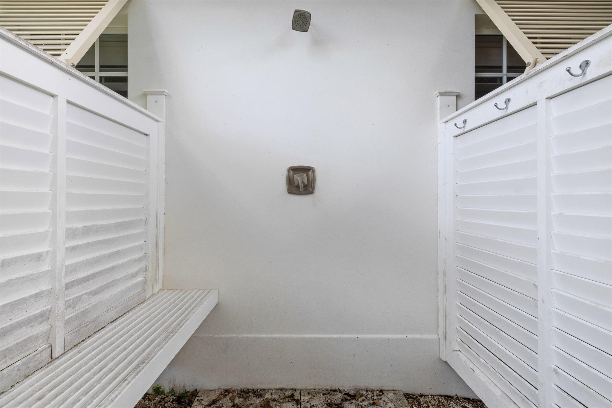 LAKE PLACE - Residential