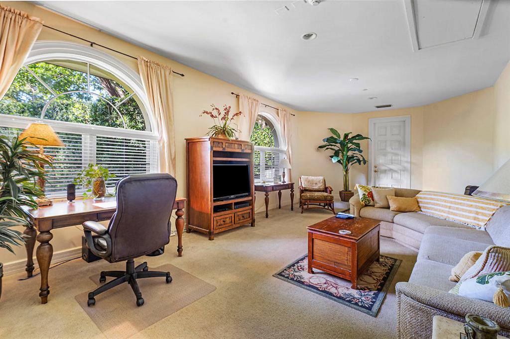 SANCTUARY - Residential