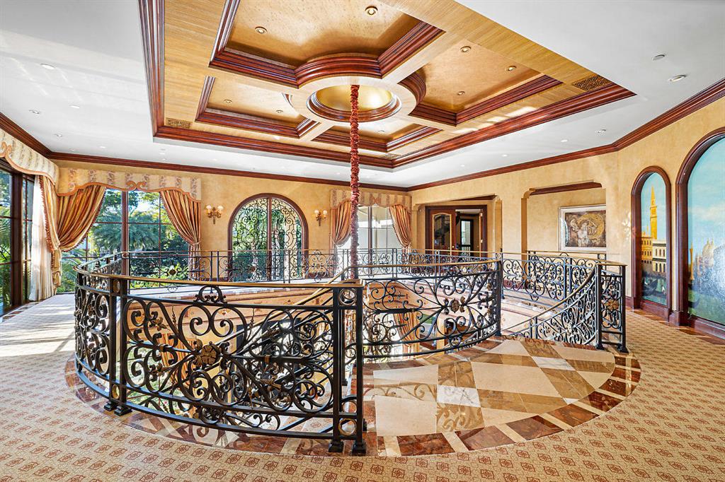 SANCTUARY - Residential