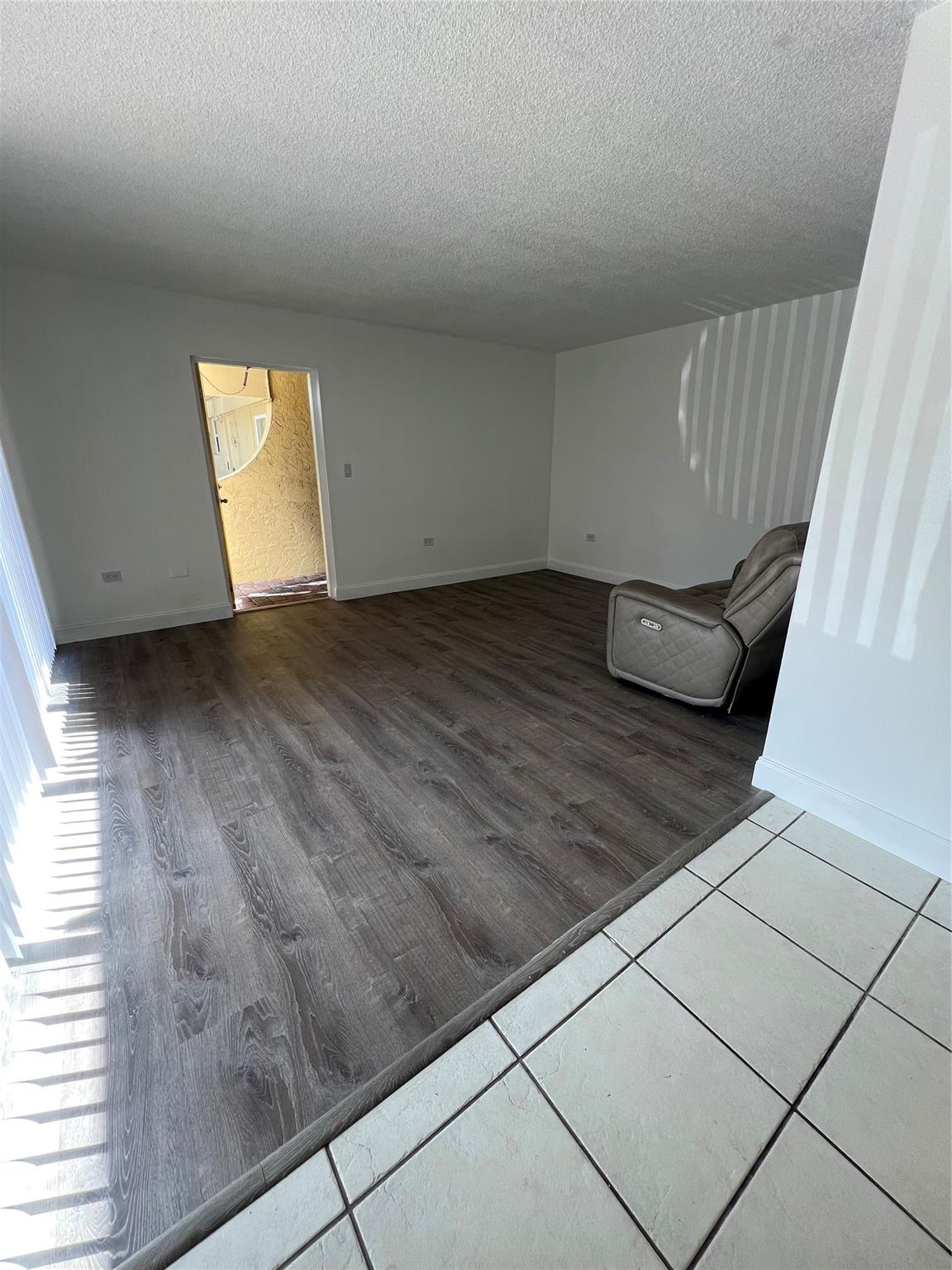 The Landings First Sec 56 - Residential Lease