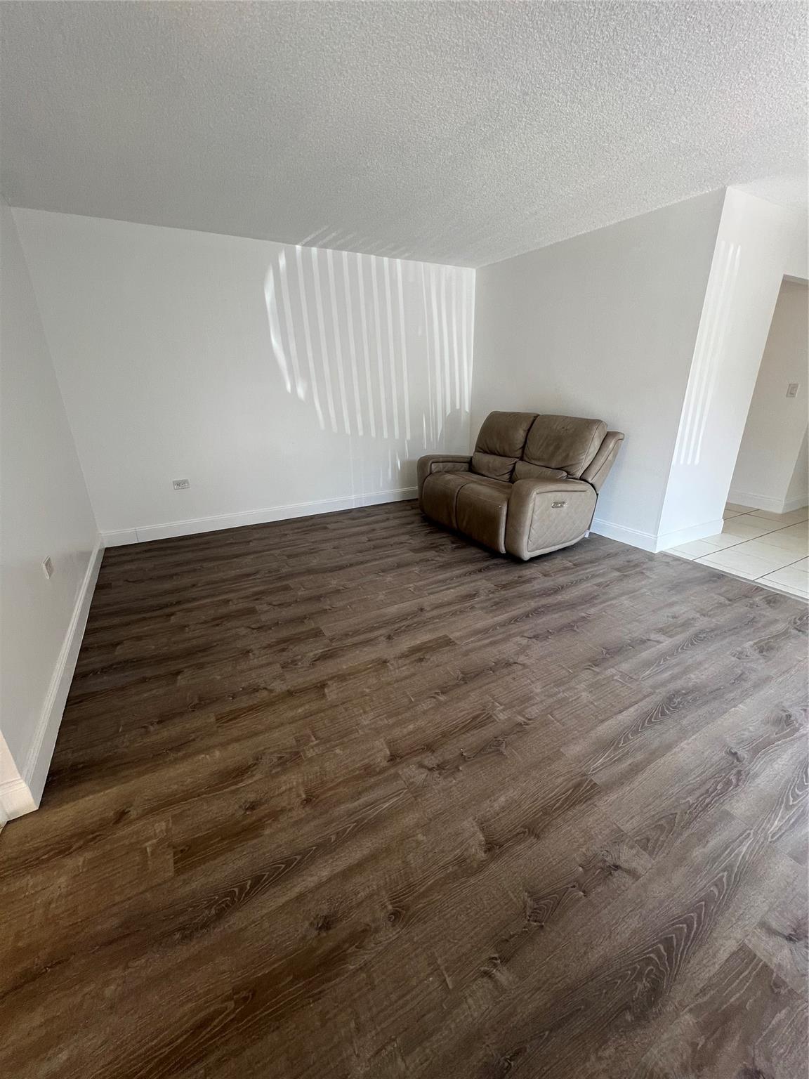 The Landings First Sec 56 - Residential Lease