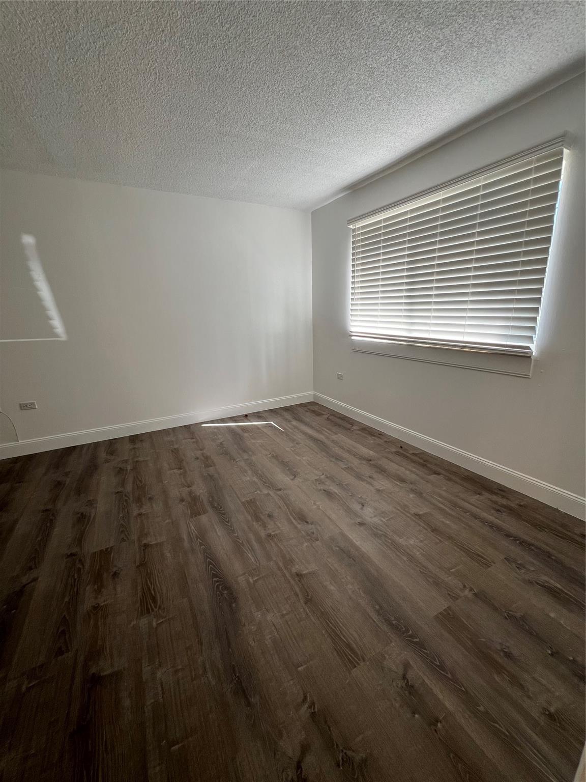 The Landings First Sec 56 - Residential Lease