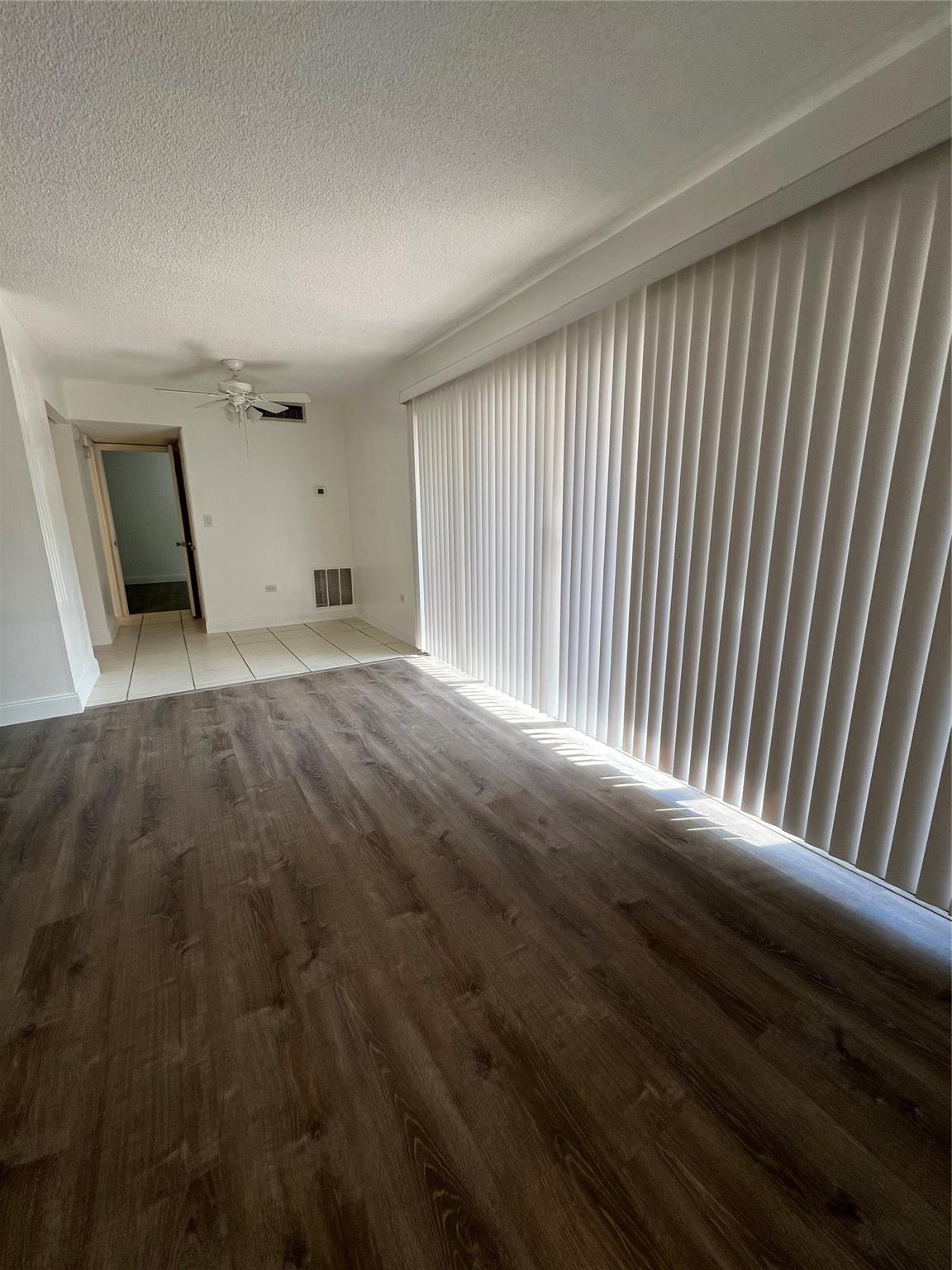 The Landings First Sec 56 - Residential Lease