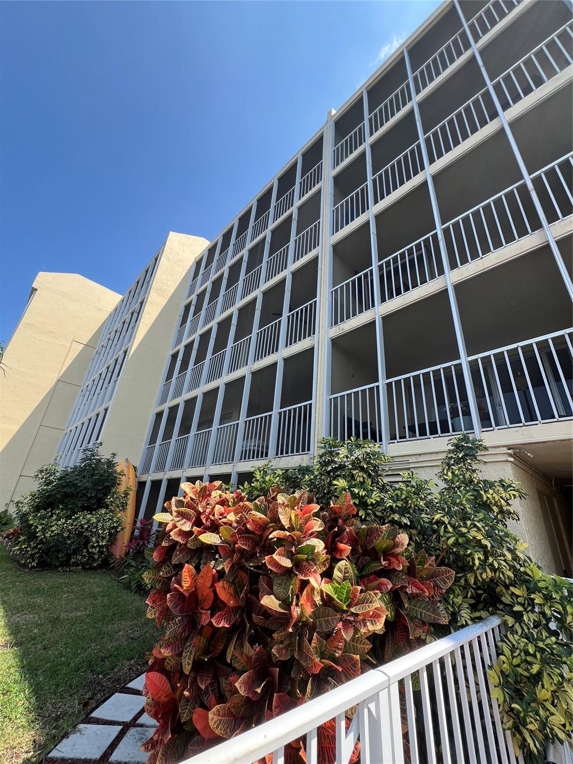 The Landings First Sec 56 - Residential Lease