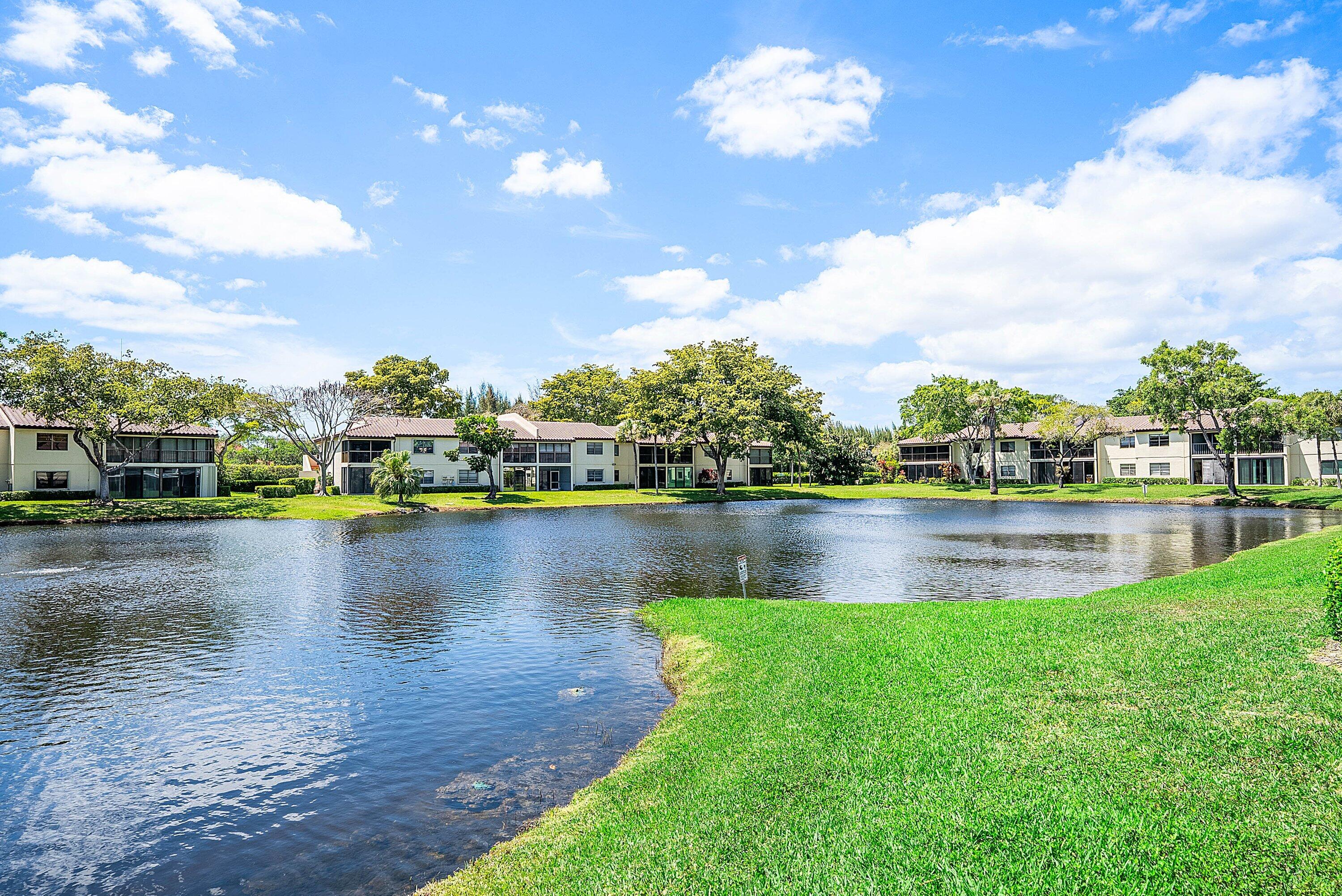 GLADES OF BOCA LAGO CONDO - Residential