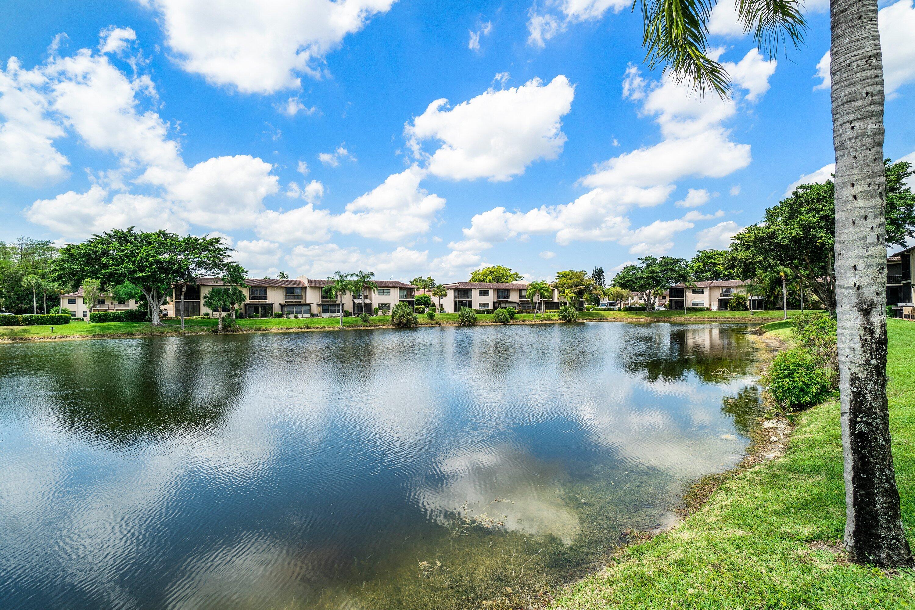 GLADES OF BOCA LAGO CONDO - Residential