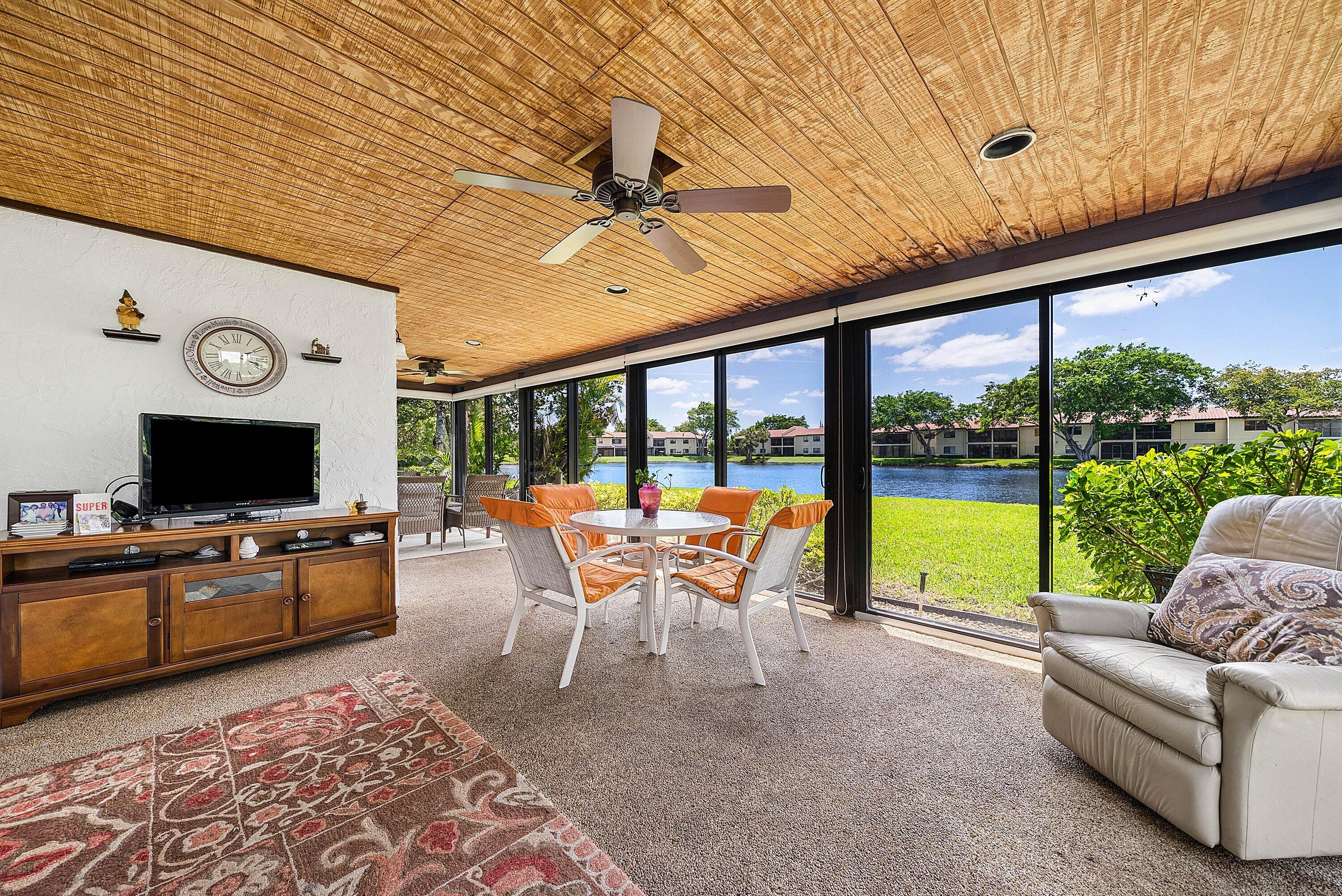 GLADES OF BOCA LAGO CONDO - Residential