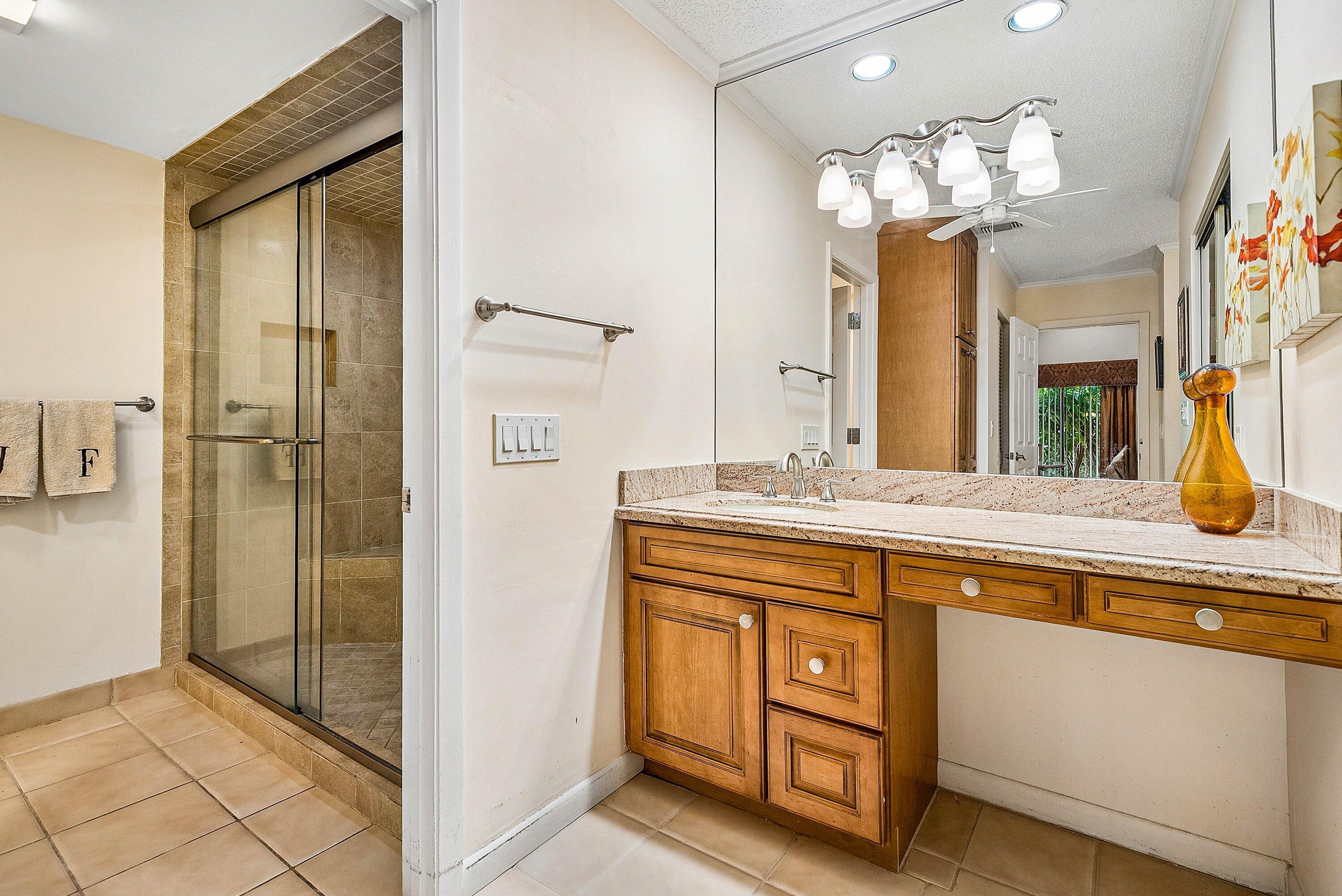 GLADES OF BOCA LAGO CONDO - Residential