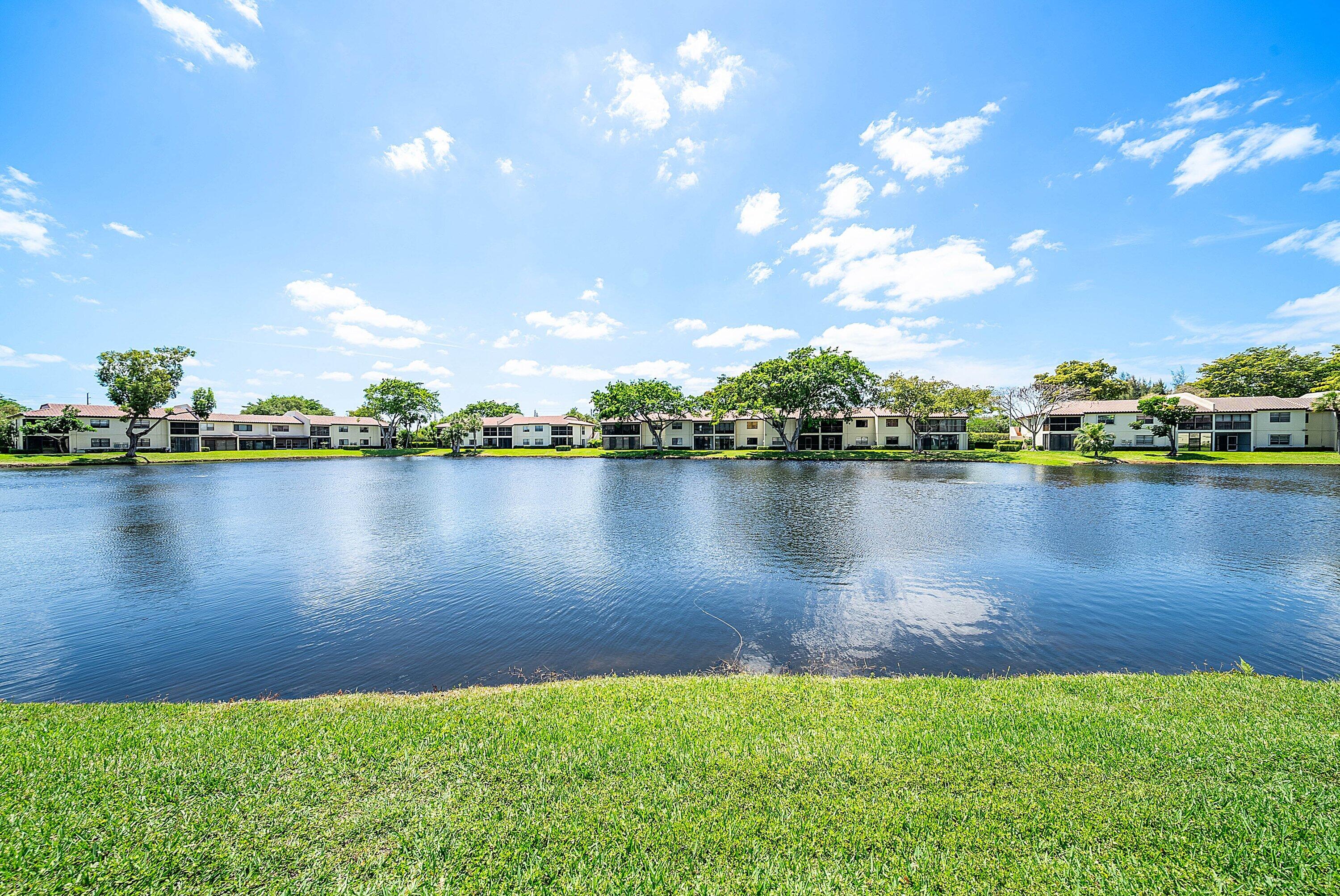 GLADES OF BOCA LAGO CONDO - Residential