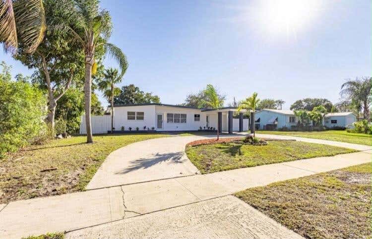 Photo of 434 Australian Circle, West Palm Beach, FL 33403 (MLS # B26056569)