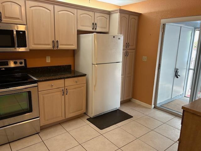 Villas at Lucerne Lakes - Residential