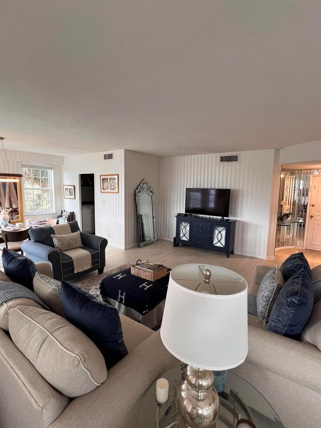 Photo of 3475 S Ocean Boulevard #2010, Palm Beach, FL 33480 (MLS # R11133528)