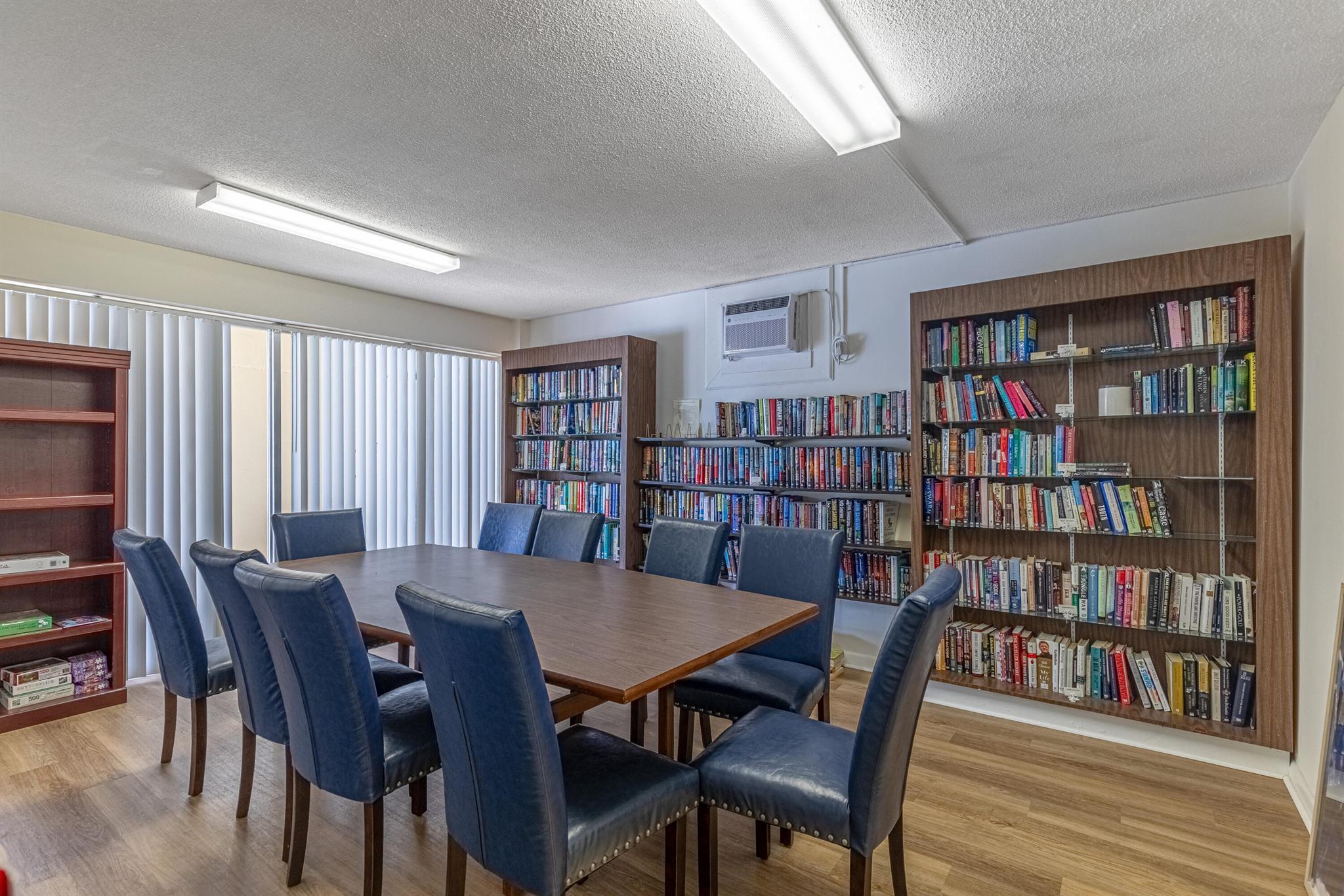 LA BONNE VIE CONDO - Residential