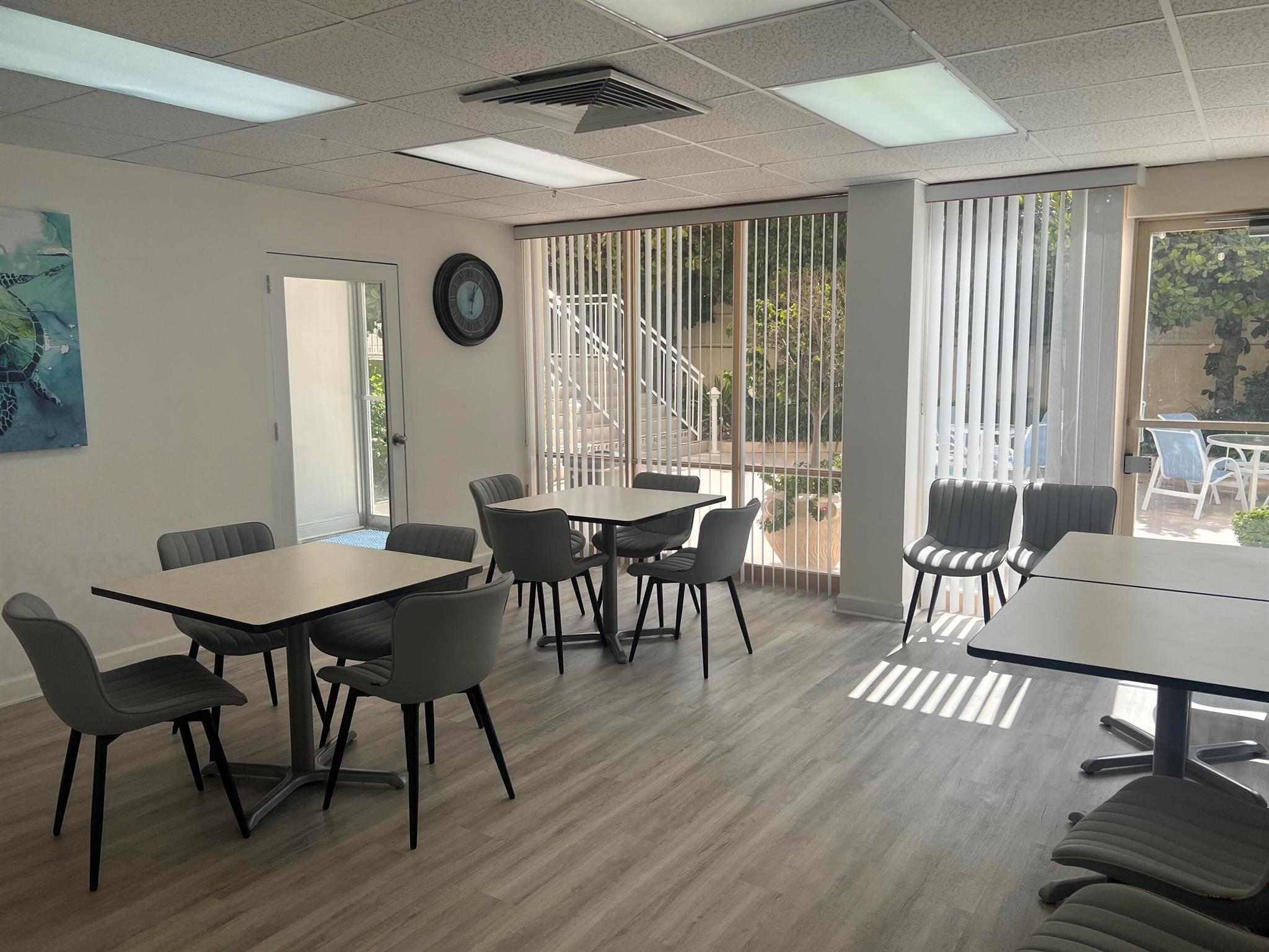 LA BONNE VIE CONDO - Residential