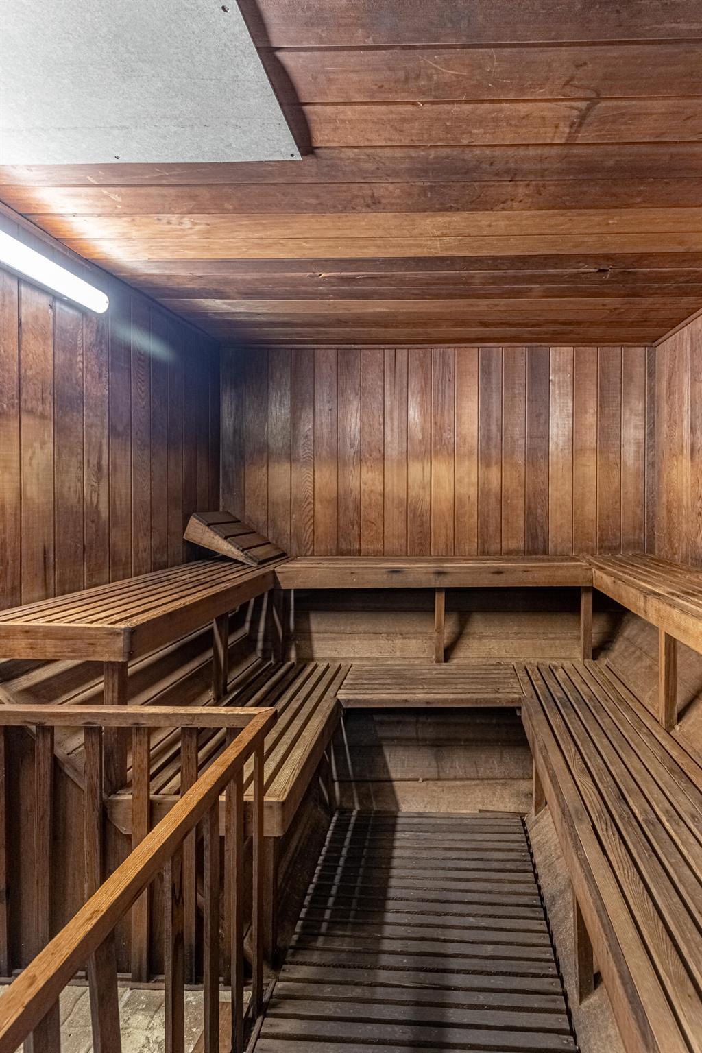 LA BONNE VIE CONDO - Residential