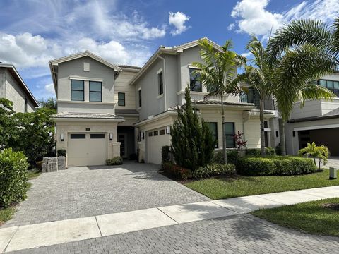 9081 Chauvet Way Boca Raton FL 33496