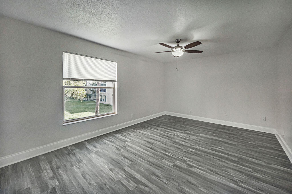 LAGO DEL REY CONDO - Residential Lease