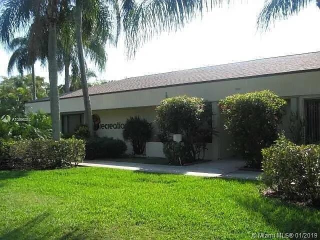 DELRAY OAKS WEST CONDO - Residential Lease