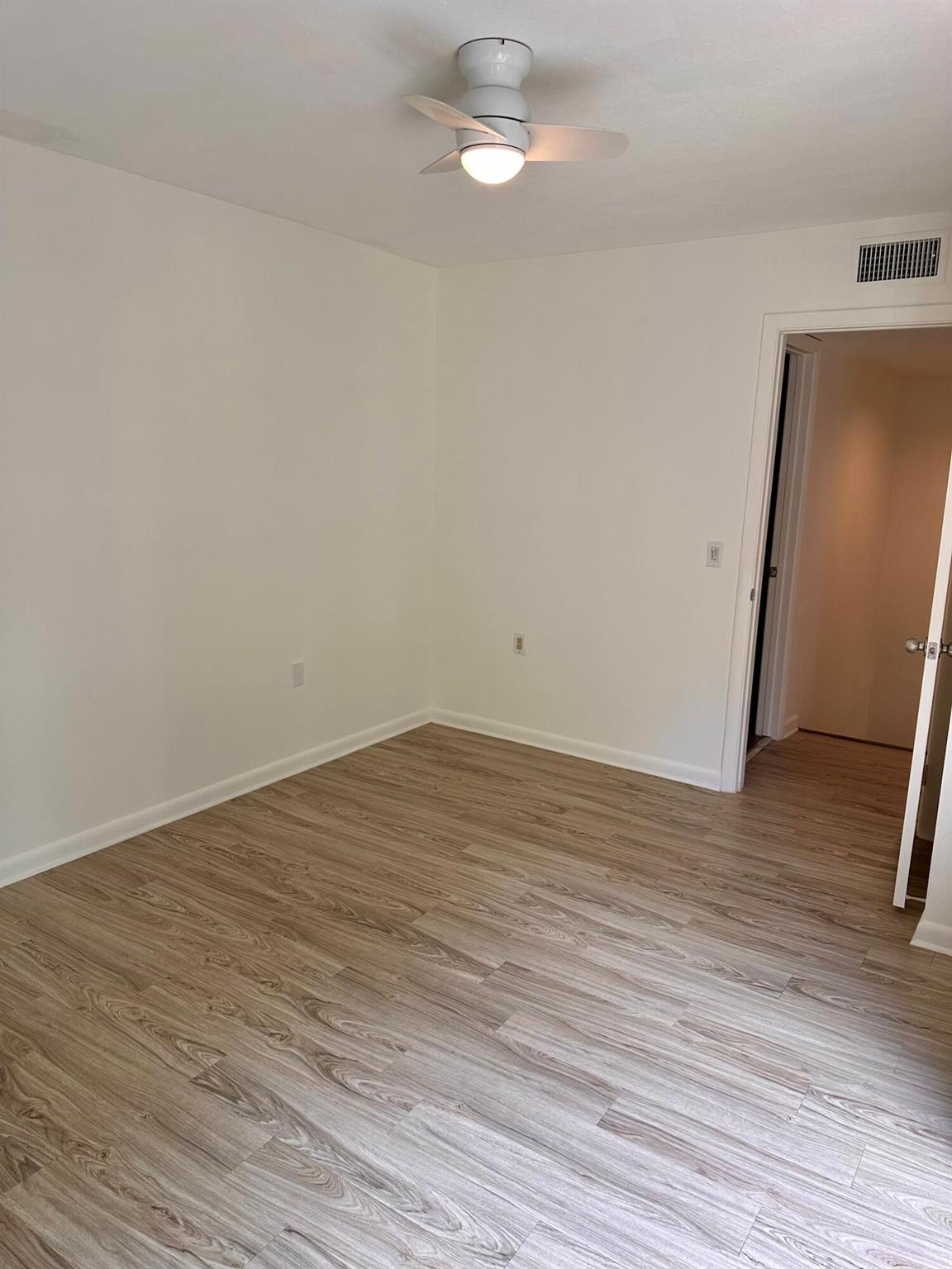 DELRAY OAKS WEST CONDO - Residential Lease